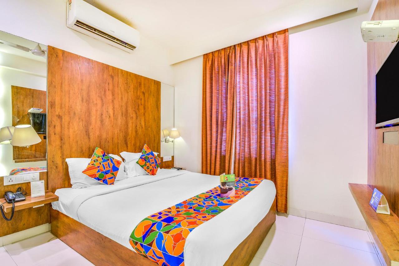 Fabhotel Arastu Nampally Hyderabad Luaran gambar